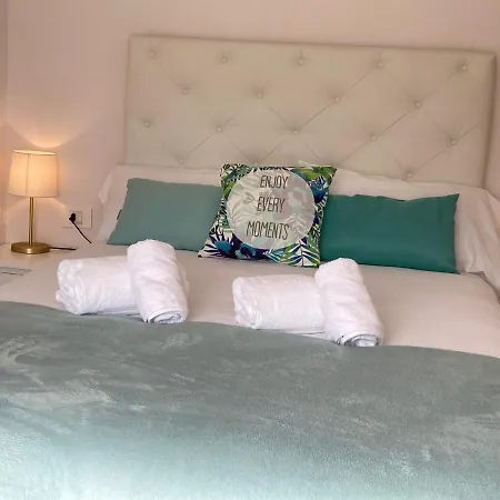 Exclusivo Atico Con Garaje Apartman Baiona