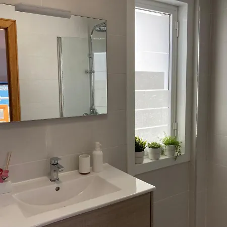 Exclusivo Atico Con Garaje Apartmán Baiona