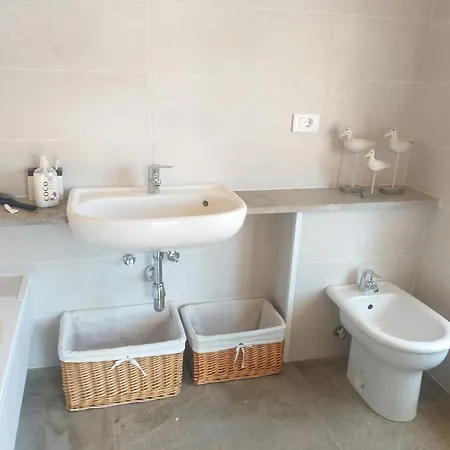 Lejlighed Exclusivo Atico Con Garaje Baiona