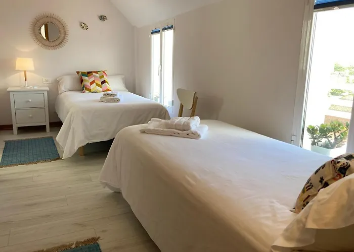 Lejlighed Exclusivo Atico Con Garaje *